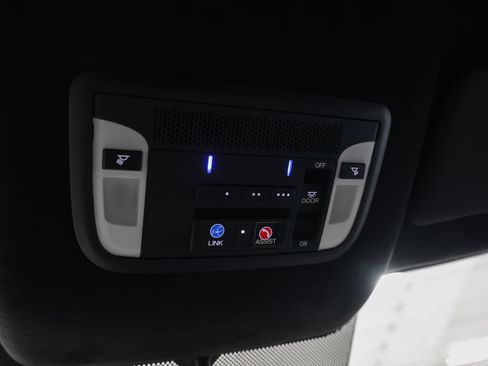 Used 2018 Acura NSX AWD/4WD image 61