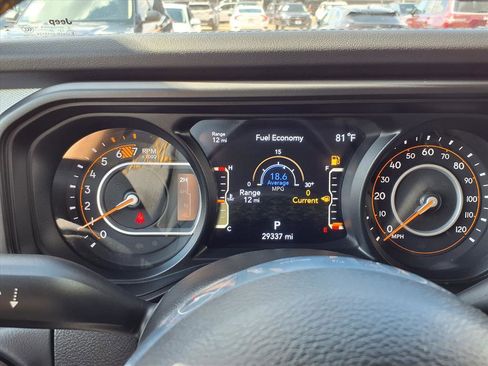 Certified 2025 Jeep Wrangler Sahara image 13