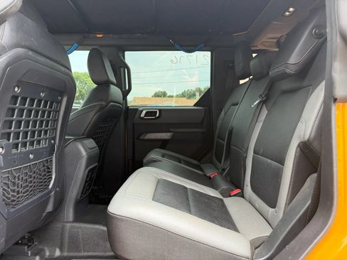 Used 2022 Ford Bronco Black Diamond AWD/4WD image 24