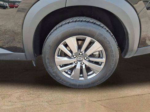 Used 2025 Nissan Pathfinder SV FWD image 26