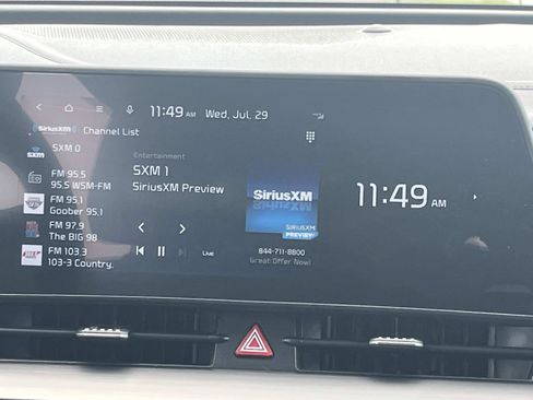 Used 2024 Kia Sportage EX FWD image 14