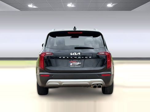 Used 2022 Kia Telluride EX w/ EX Premium Package image 10