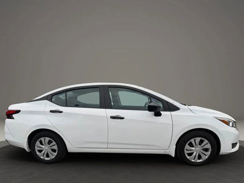 Used 2024 Nissan Versa S w/ Trunk Package image 4
