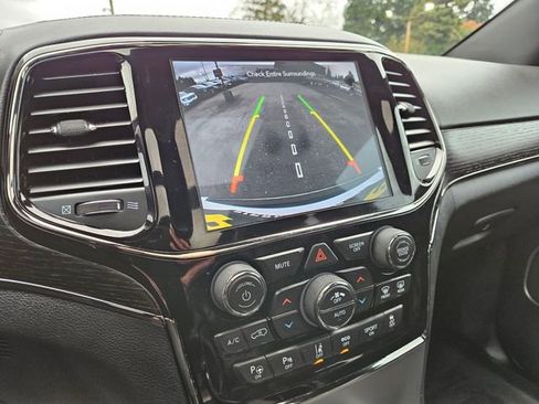 Used 2019 Jeep Grand Cherokee High Altitude image 32