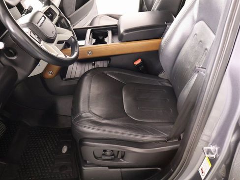 Used 2020 Land Rover Defender 110 HSE image 11