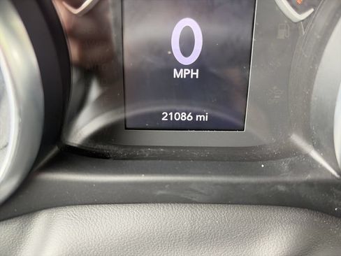 Used 2023 Jeep Wrangler Unlimited Sport AWD/4WD image 23