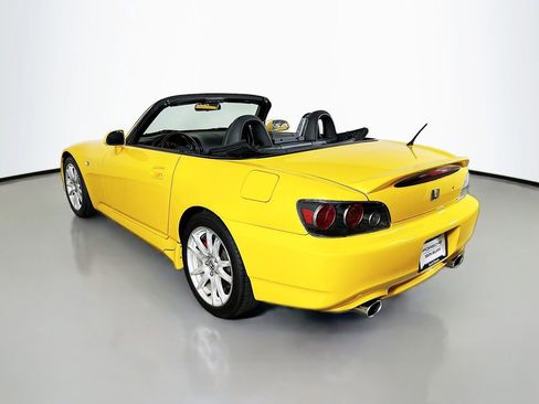 Used 2005 Honda S2000 image 32