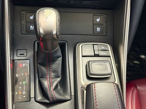 Used 2019 Lexus IS 350 F Sport image 38