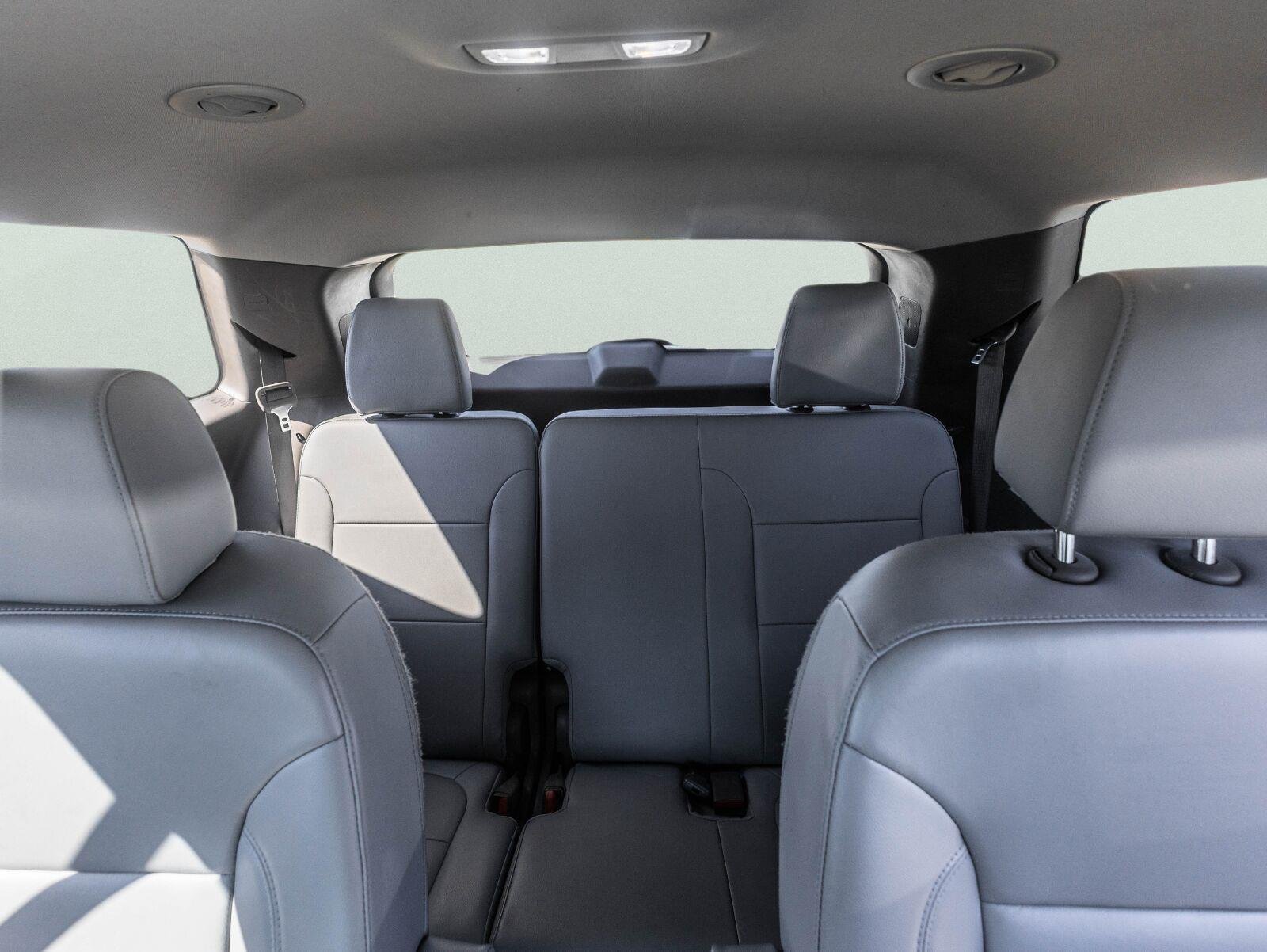 Used 2019 Chevrolet Traverse LT FWD image 21
