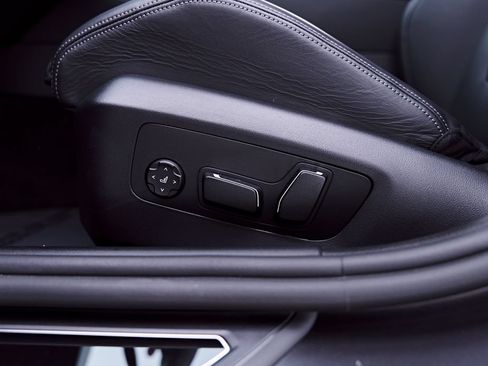 Used 2026 BMW M5 Touring AWD/4WD image 73