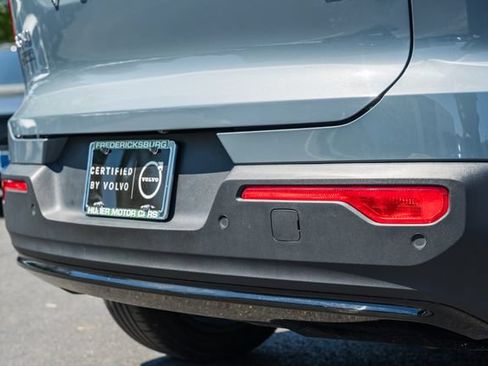 Certified 2023 Volvo XC40 B5 Plus w/ Climate Package AWD/4WD image 9