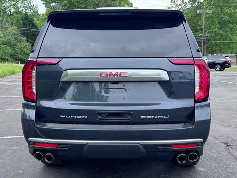 Used 2021 GMC Yukon XL Denali w/ Denali Premium Package AWD/4WD image 7