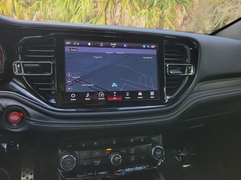 Used 2021 Dodge Durango SRT Hellcat w/ Technology Group image 22