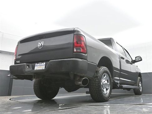 Used 2016 RAM 2500 Tradesman w/ Chrome Appearance Group image 42