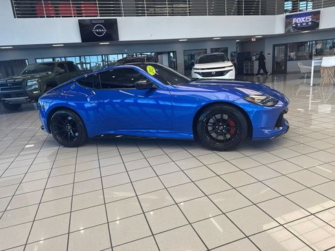 Used 2025 Nissan Z Sport w/ Floor Mat Package RWD image 7