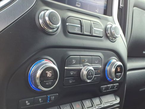 Used 2021 GMC Sierra 1500 SLT w/ SLT Premium Package image 13