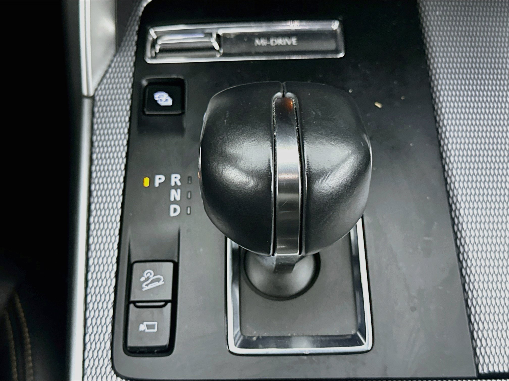 Used 2024 MAZDA CX-90 Plug-In Hybrid w/ Premium Plus AWD/4WD image 25