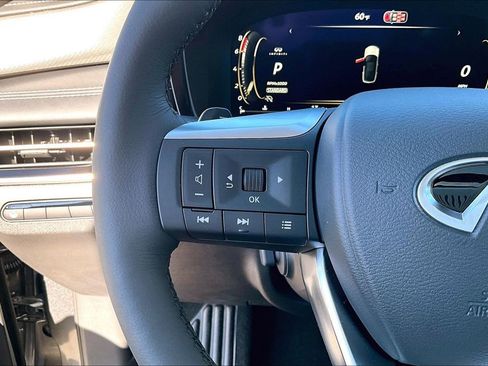 New 2026 INFINITI QX60 Luxe image 27