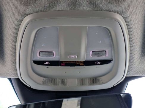 New 2026 Volvo XC40 B4 Core w/ Climate Package FWD image 23
