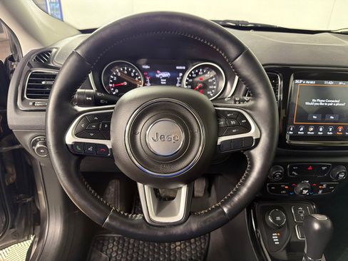 Used 2018 Jeep Compass Limited w/ Navigation Group image 14