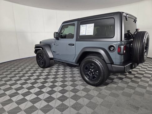 Used 2026 Jeep Wrangler Sport AWD/4WD image 7
