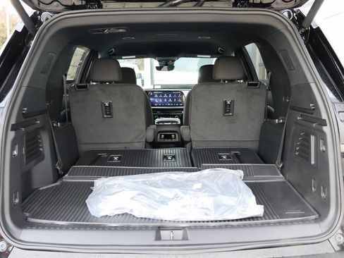 New 2026 Chevrolet Traverse LT w/ Enhanced Driving Package FWD image 28