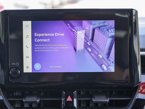 Certified 2025 Toyota Corolla SE image 14