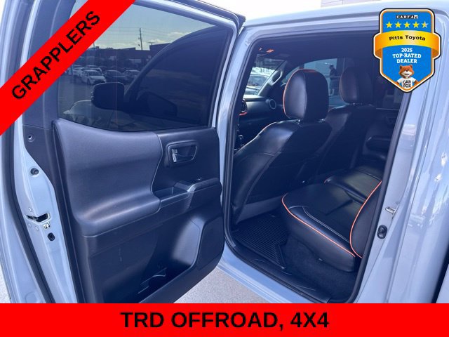 Used 2019 Toyota Tacoma TRD Off-Road AWD/4WD image 15
