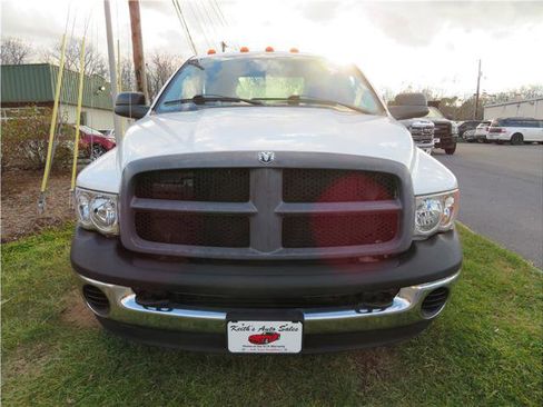 Used 2005 Dodge Ram 3500 Truck ST image 13