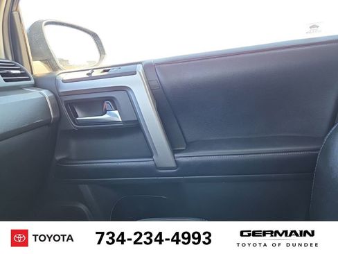 Used 2019 Toyota 4Runner SR5 Premium image 31