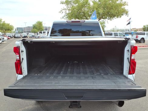 Used 2022 Chevrolet Silverado 2500 LTZ w/ LTZ Plus Package AWD/4WD image 16