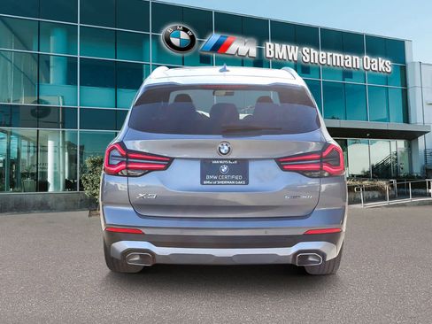 Used 2024 BMW X3 sDrive30i w/ Premium Package image 5