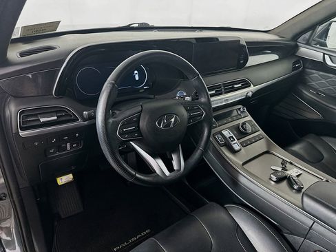 Used 2022 Hyundai Palisade Calligraphy w/ Winter Package image 31