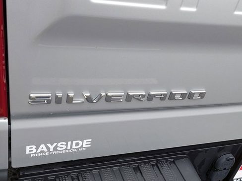 Used 2022 Chevrolet Silverado 1500 Custom image 36