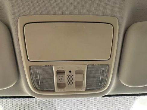 Used 2012 Honda CR-V EX image 24