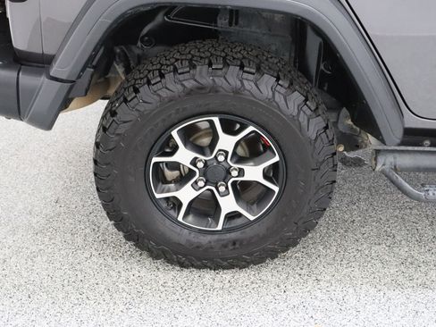 Used 2021 Jeep Wrangler Unlimited Rubicon image 6