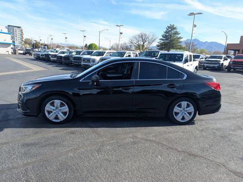 Used 2018 Subaru Legacy 2.5i AWD/4WD image 8