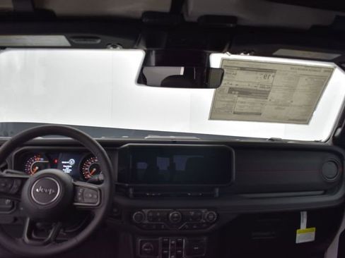 New 2026 Jeep Gladiator Rubicon image 10