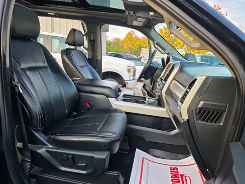 Used 2021 Ford F350 Lariat image 13