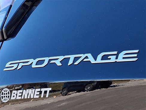 Used 2023 Kia Sportage EX image 28