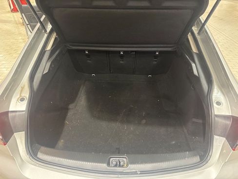 Used 2020 Buick Regal Essence w/ Sights and Sounds Package FWD image 5
