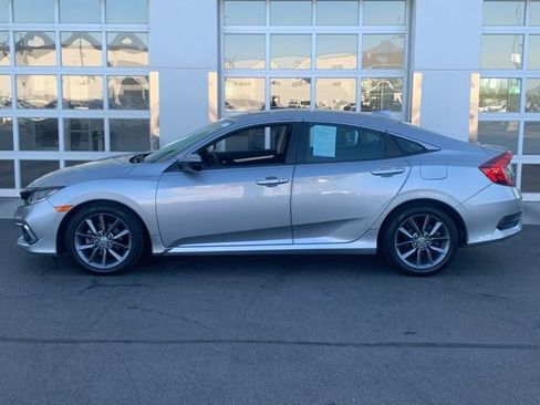 Used 2019 Honda Civic EX image 3
