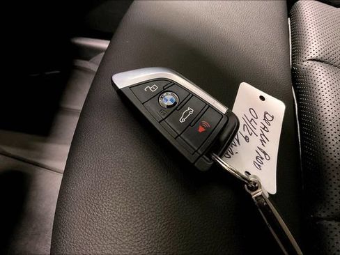 Used 2022 BMW X3 xDrive30i w/ Convenience Package w/ZPA AWD/4WD image 11