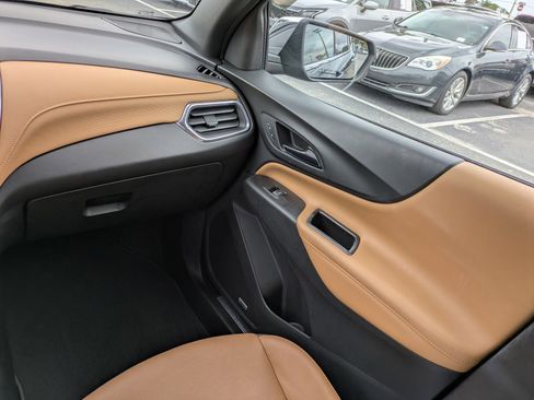 Used 2019 Chevrolet Equinox Premier FWD image 15