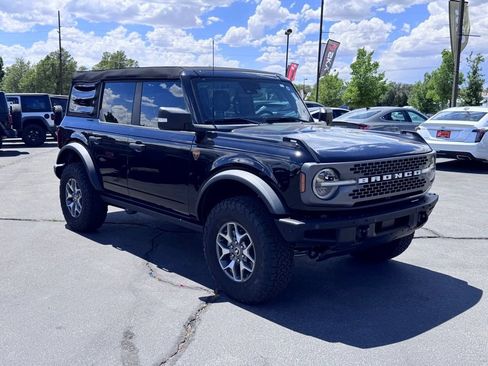 Used 2024 Ford Bronco Badlands AWD/4WD image 11