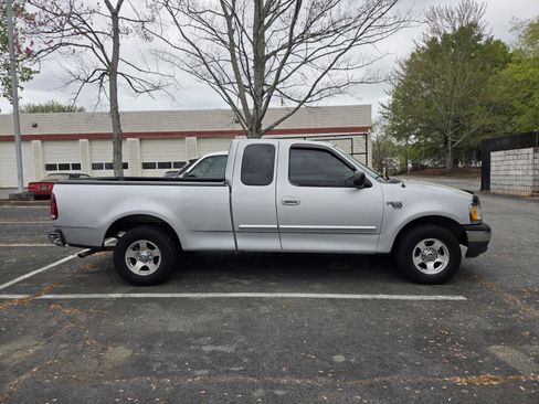 Used 2003 Ford F150 XL image 3