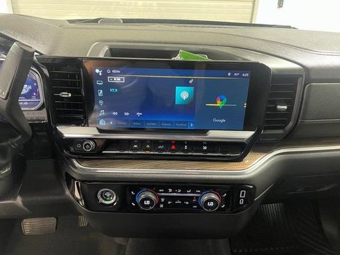 Used 2023 Chevrolet Silverado 1500 LT AWD/4WD image 16