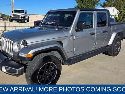 Used 2021 Jeep Gladiator Overland w/ Popular Equipment Package