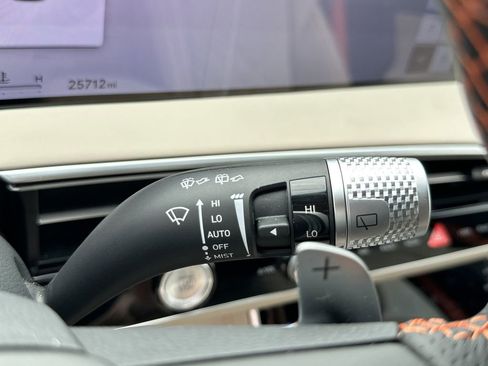 Used 2026 Genesis GV70 3.5T Sport Prestige image 23