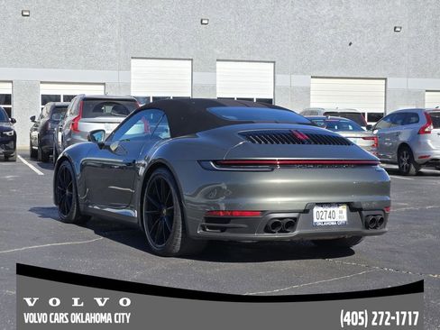 Used 2024 Porsche 911 Carrera image 4